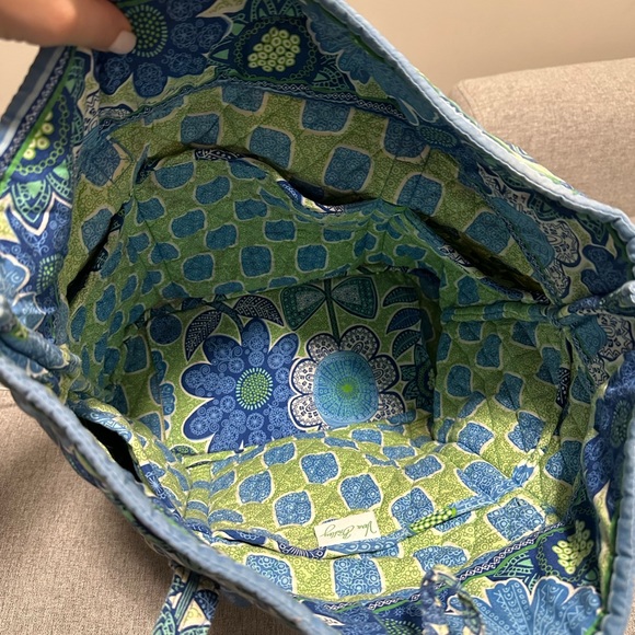 Vera Bradley Medium Sized Tote Bag - Picture 6 of 7